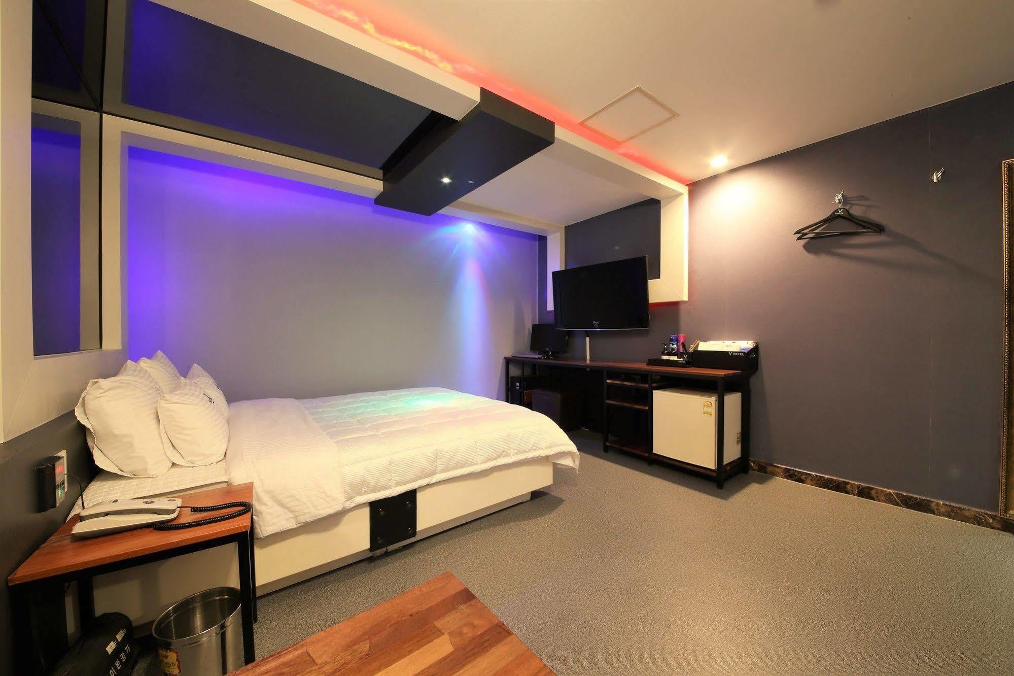 Vovtel Motel Busan Eksteriør bilde